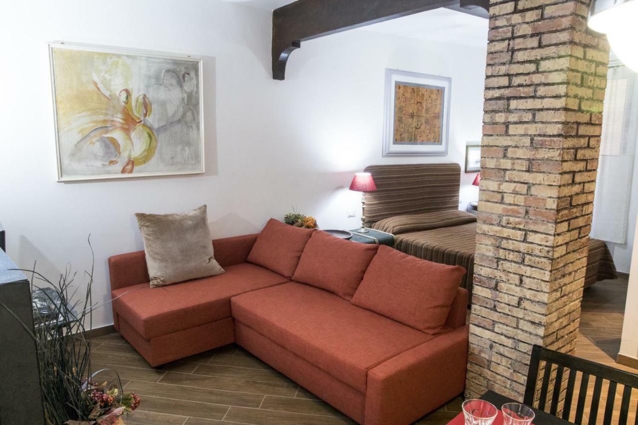 רומא Campo De' Fiori Apartment מראה חיצוני תמונה